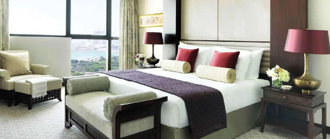Bab Al Qasr Royal Residence 28 Al Reem Island Abu Dhabi modern bedroom interior within fully furnished apartments