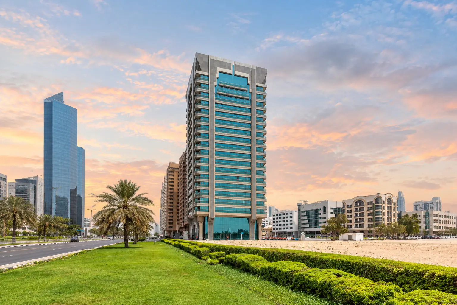 Al Heel Tower architectural exterior showcasing its residential and commercial spaces in central Abu Dhabi.