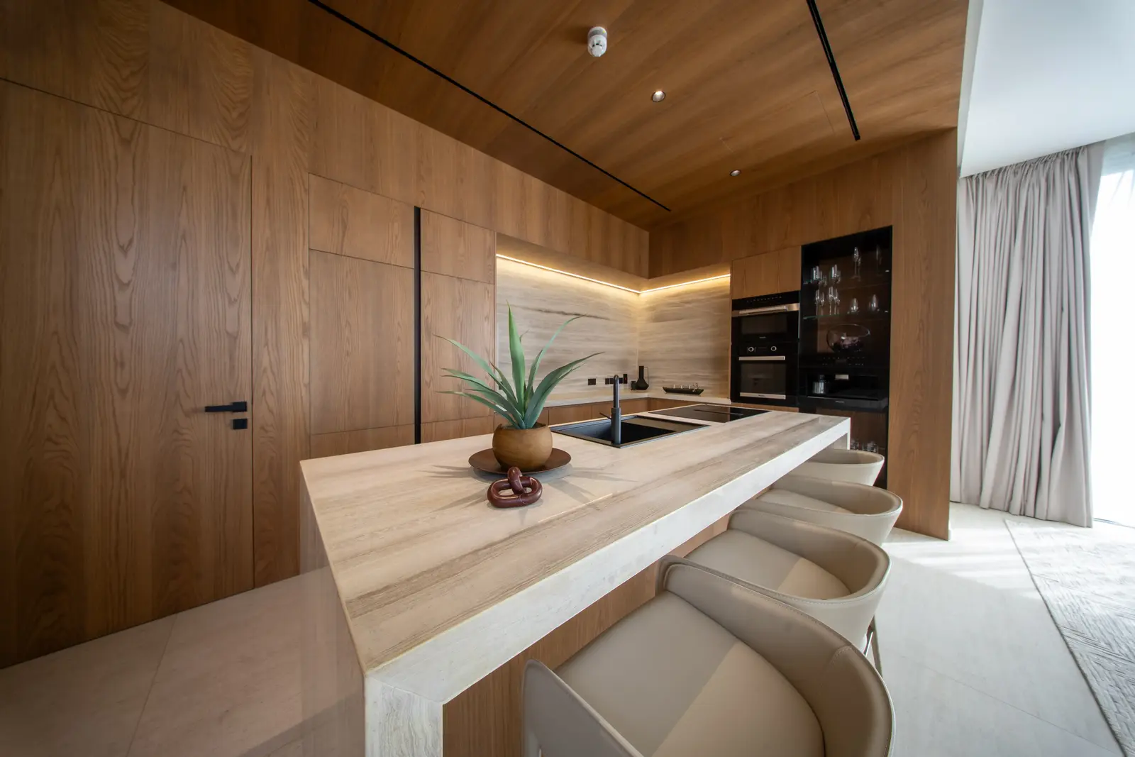 Kaia Villa by Atara Development in Pearl Jumeirah by Atara Real Estate Development - Interior Image 8