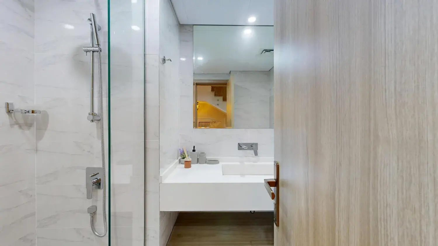 Iris Park in JVC (Jumeirah Village Circle) by AB Developers - Interior Image 8