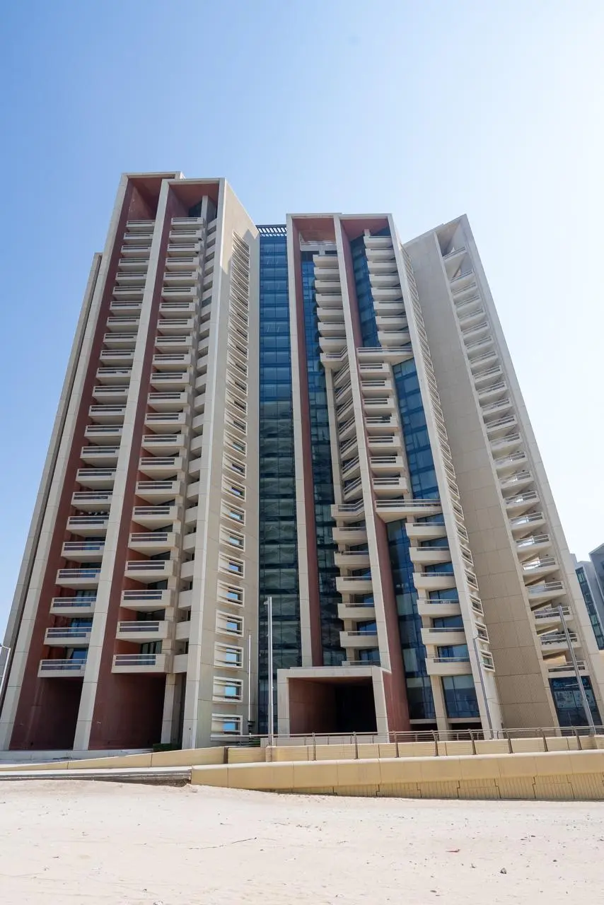 Marafid Building Exterior3.jpg