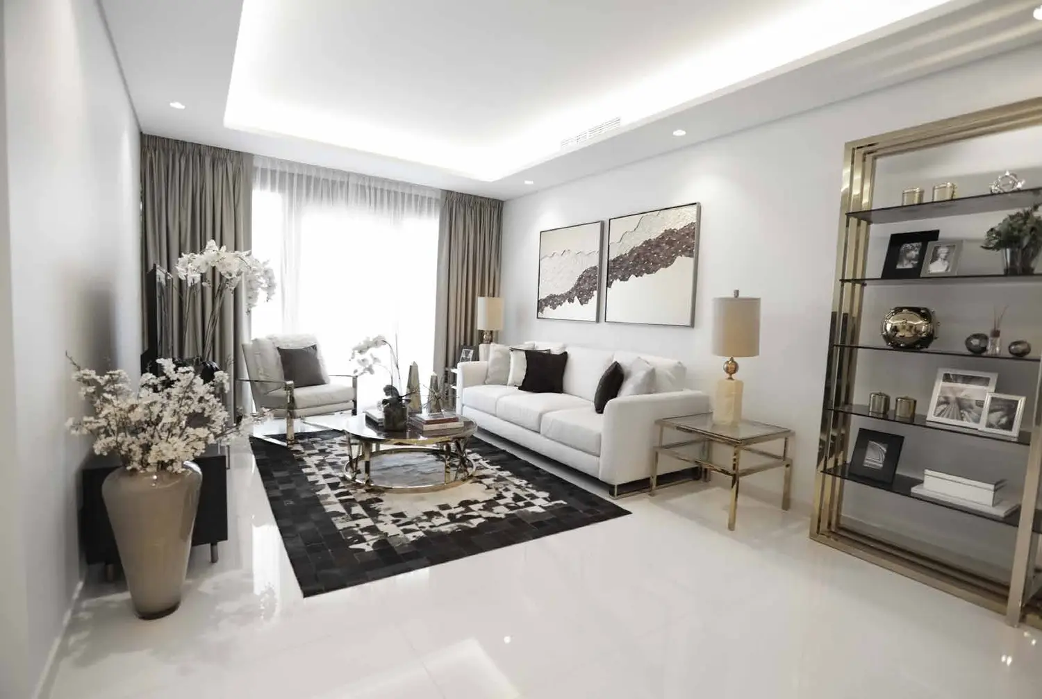 Paramount Tower Hotel And Residences in Business Bay by DAMAC - Interior Image 2