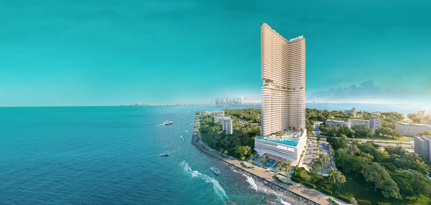 Breez in Dubai Maritime City by Danube