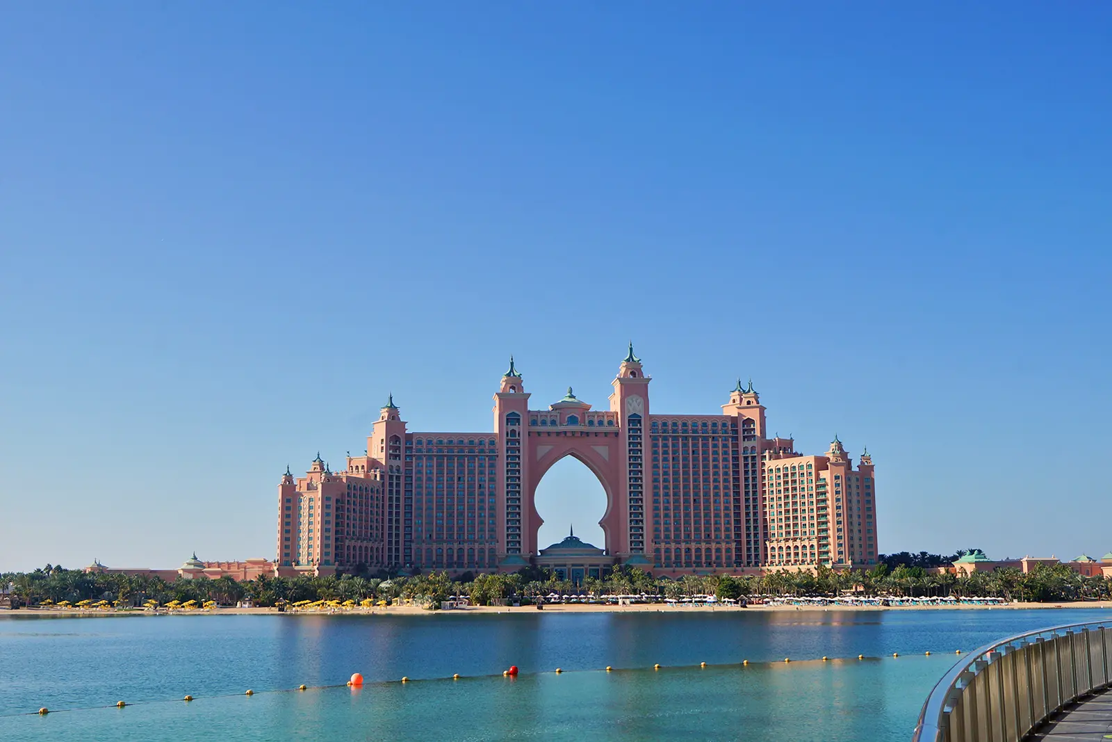 palm-jumeirah_Ipc41_xl.jpg