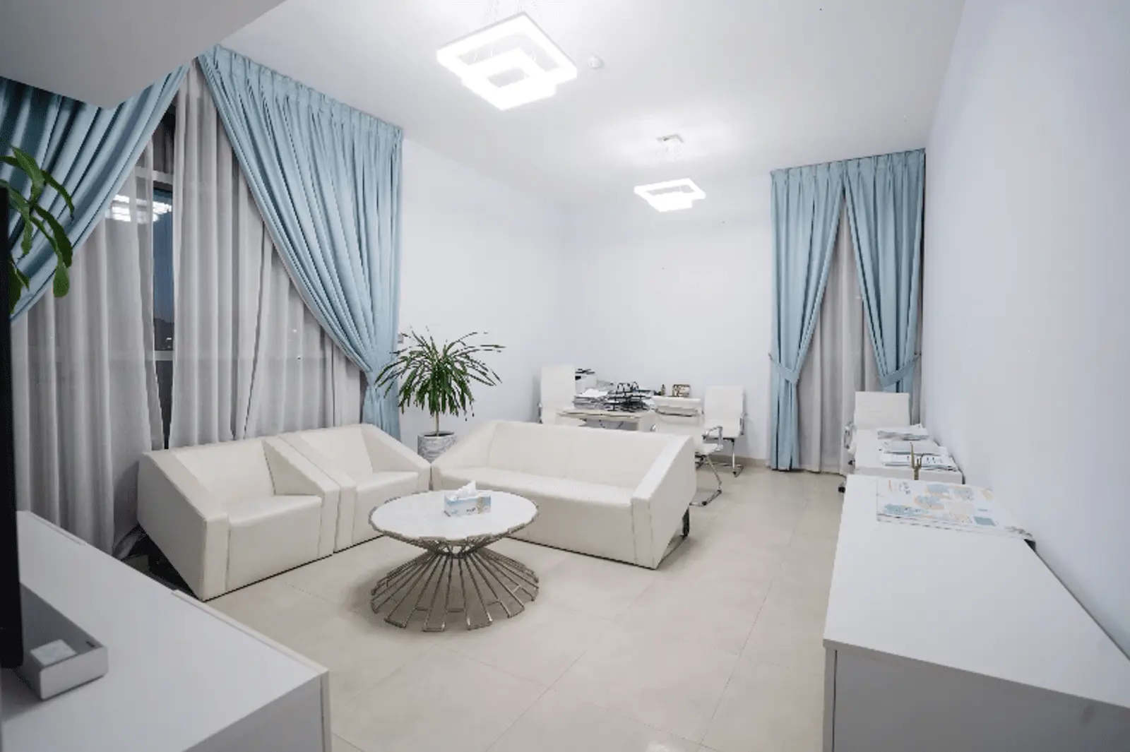 Paradise View 1 in Majan by Blanco Thornton - Interior Image 4