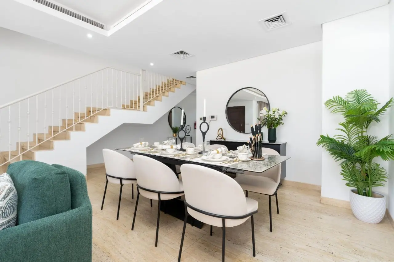 Lilac Park in Jumeirah Village Circle (JVC) by AB Properties - Interior Image 2