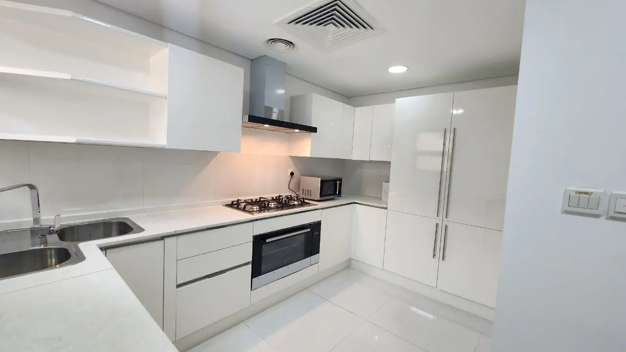 Lilac Park in Jumeirah Village Circle (JVC) by AB Properties - Interior Image 8