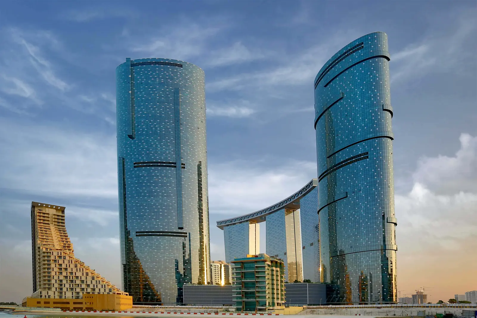 Sun Tower shams Abu Dhabi Al Reem Island (10).JPG
