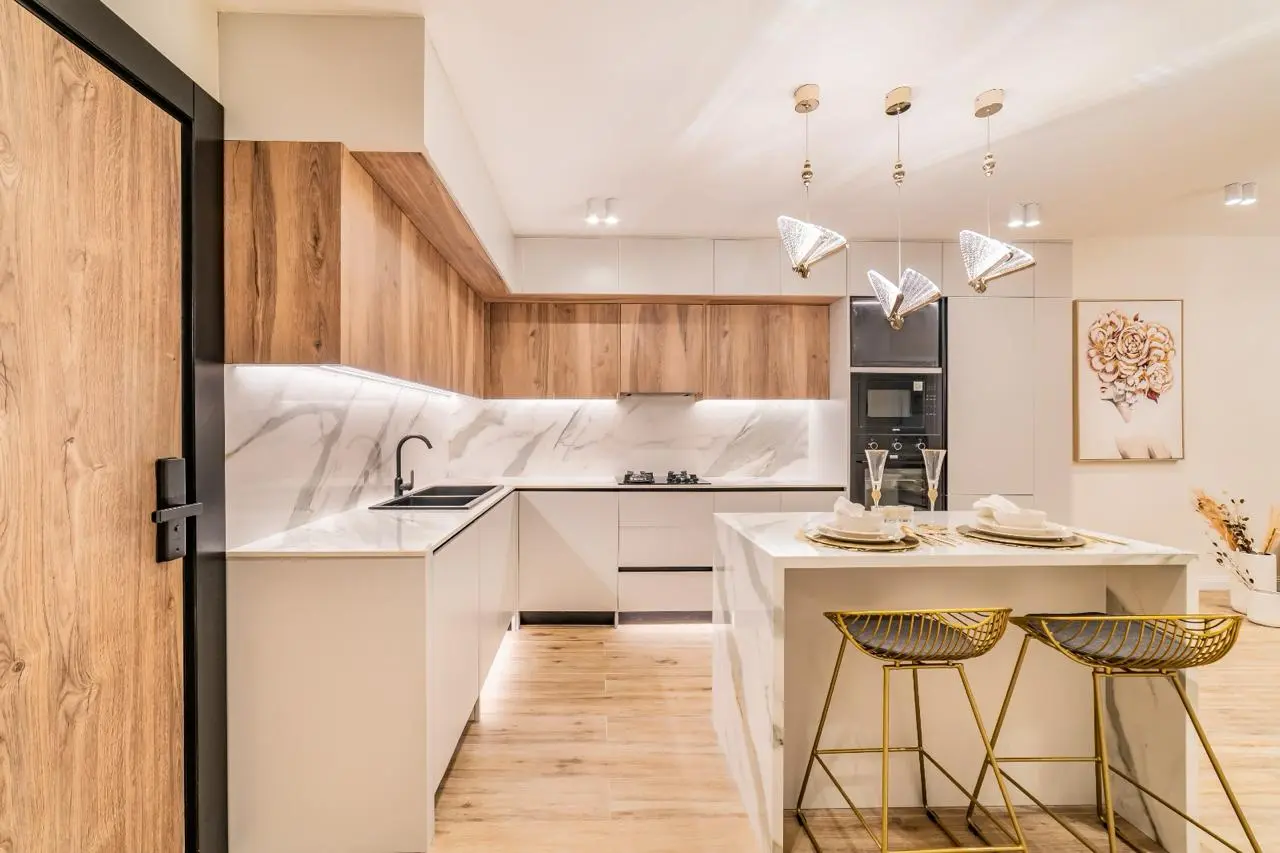 Lucky Royale Residence in Jumeirah Village Circle (JVC) by Lucky Aeon - Interior Image 7