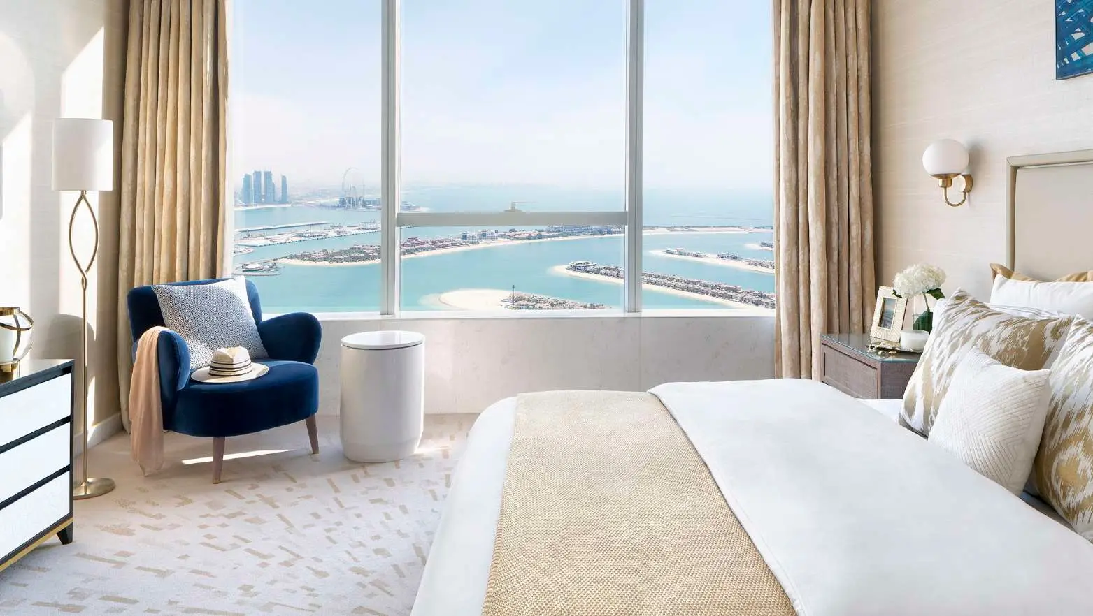 The Palm Tower in Palm Jumeirah by Nakheel - Interior Image 1