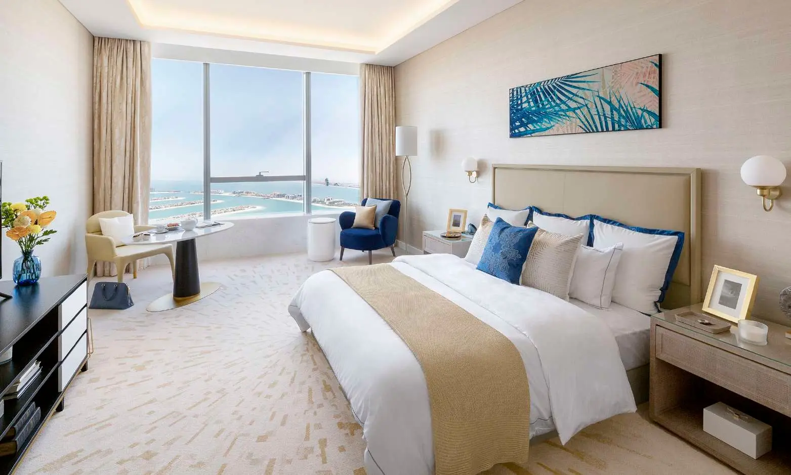 The Palm Tower in Palm Jumeirah by Nakheel - Interior Image 2