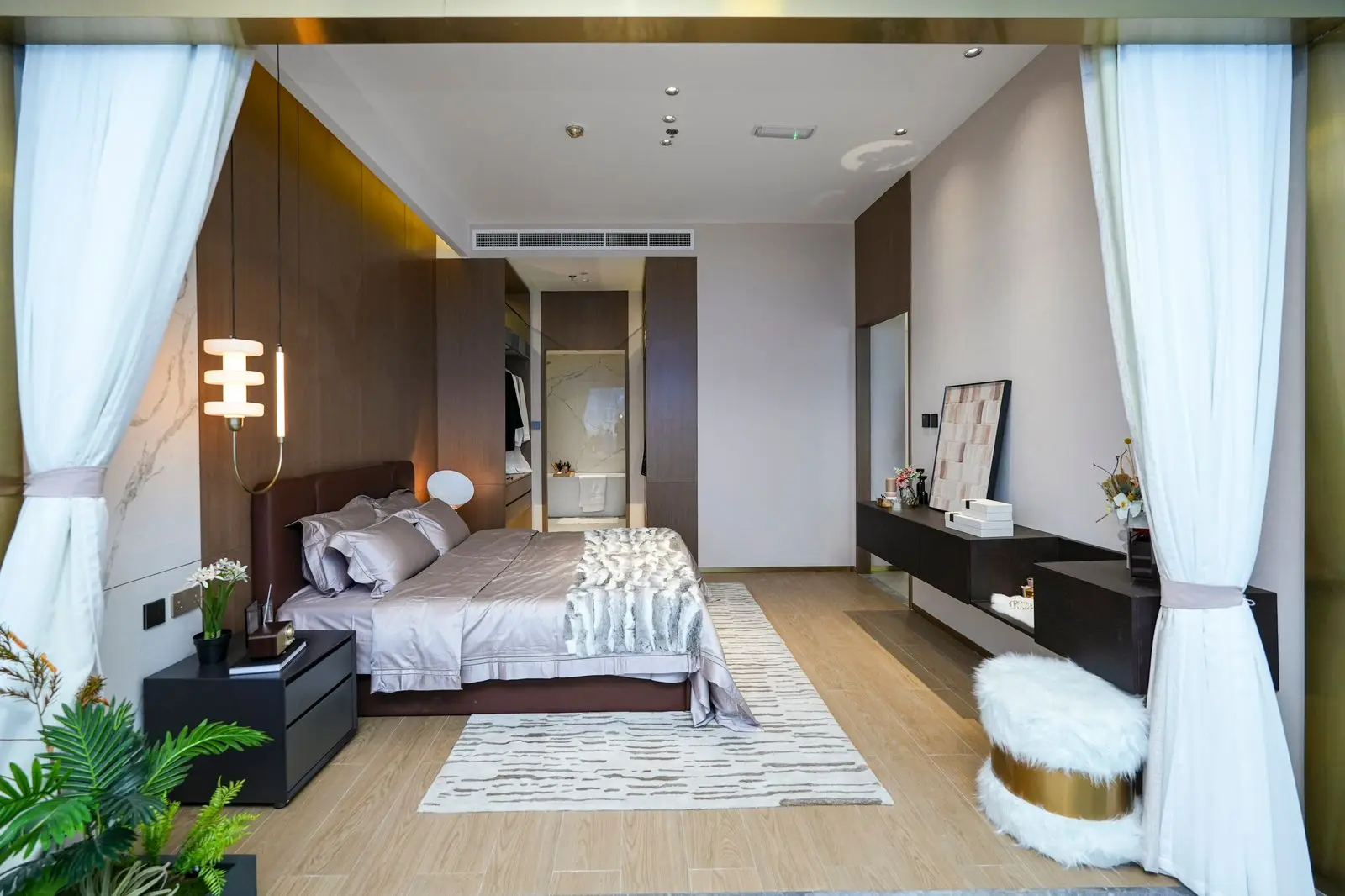 Stamn Yuni in Jumeirah Garden City by STAMN Real Estate Development - Interior Image 1