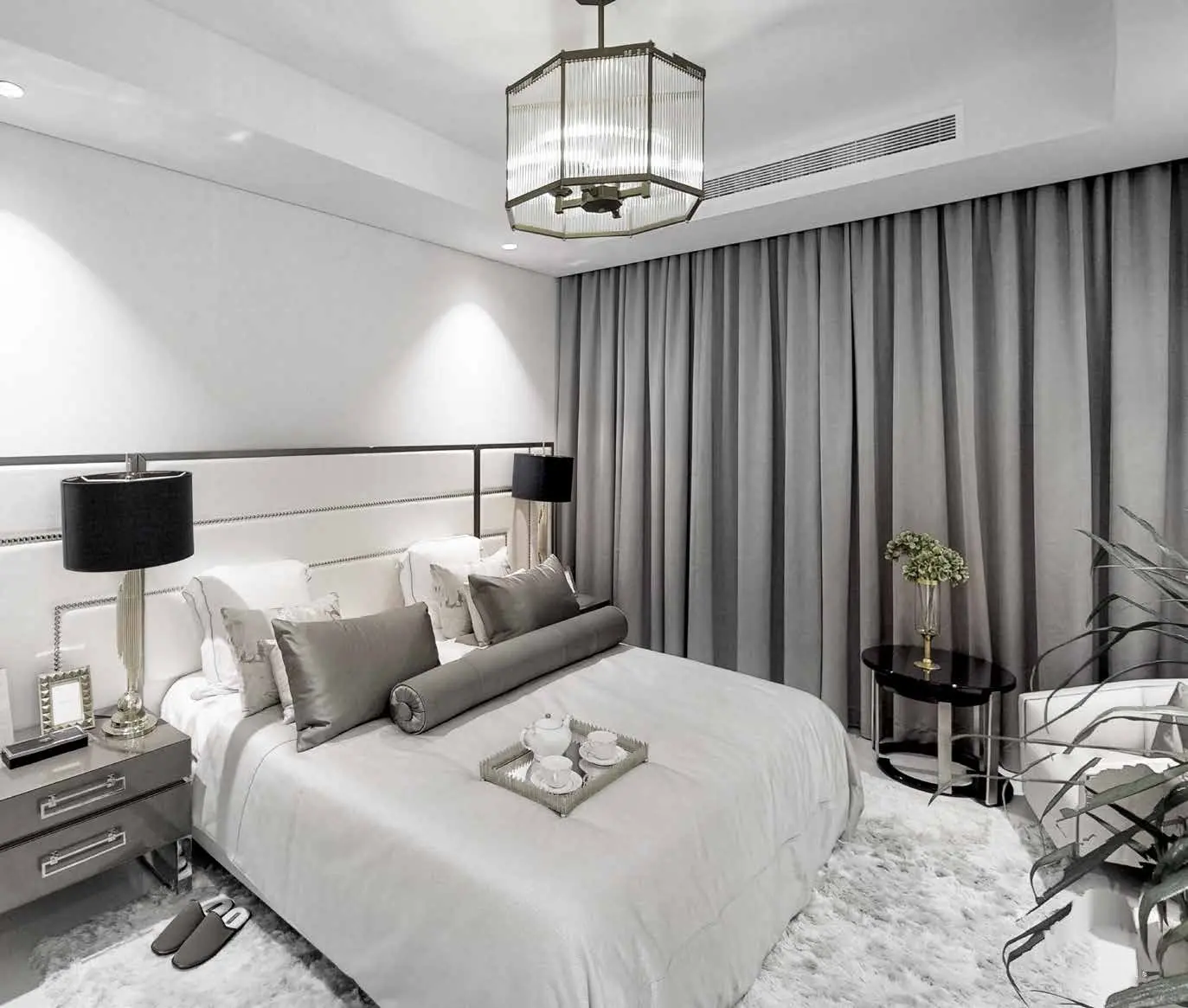 Paramount Tower Hotel And Residences in Business Bay by DAMAC - Interior Image 1