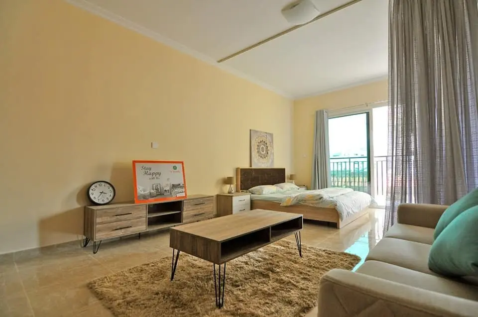 7 Seasons in International City Phase 2 by Dugasta - Interior Image 1